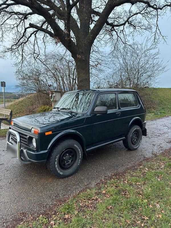 Gebraucht Lada Urban 83 PS (61 kW) 2019 SUV