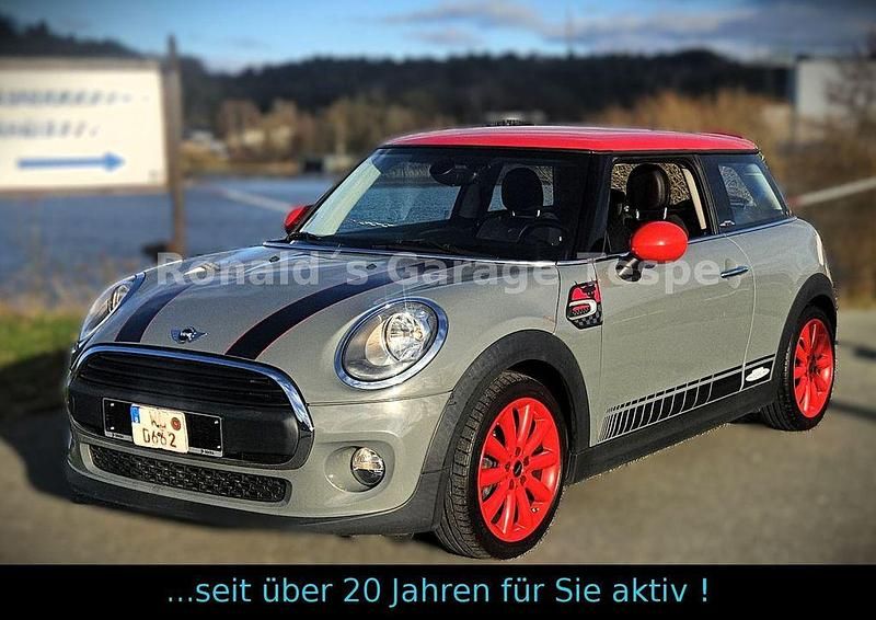 Gebraucht Mini John Cooper Works 102 PS (75 kW) 2017 Grau Kleinwagen