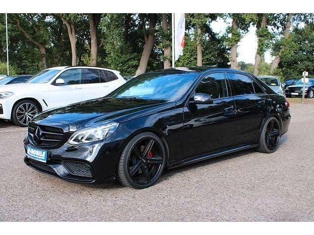 Schwarz Gebraucht 2014 Mercedes E63 AMG AMG Limousine | 19.999 € - Bild 1/4
