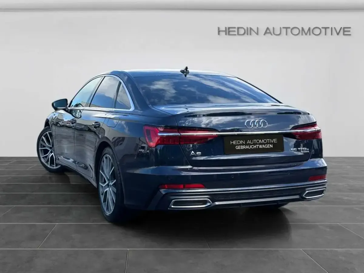 Gebraucht Audi A6 Sport 367 PS (269 kW) 2020 Blau Limousine