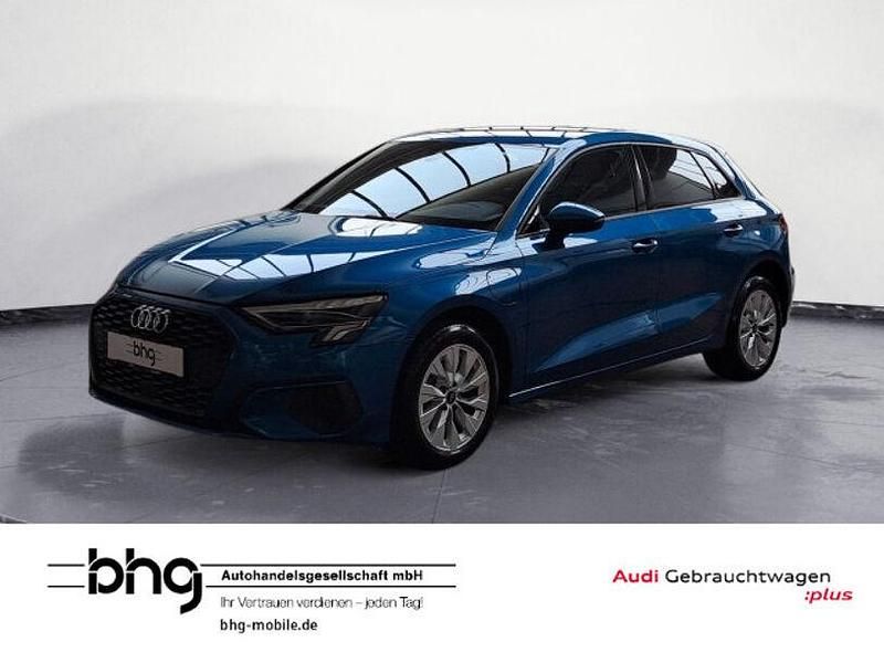 Blau Gebraucht 2022 Audi A3 e-tron Advanced Kleinwagen | 22.730 € (Guter Preis) - Bild 1/4
