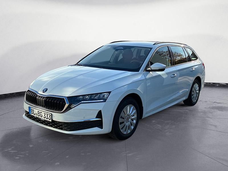 Weiß Neu 2025 Skoda Octavia Selection Kombi | 38.480 € - Bild 1/4