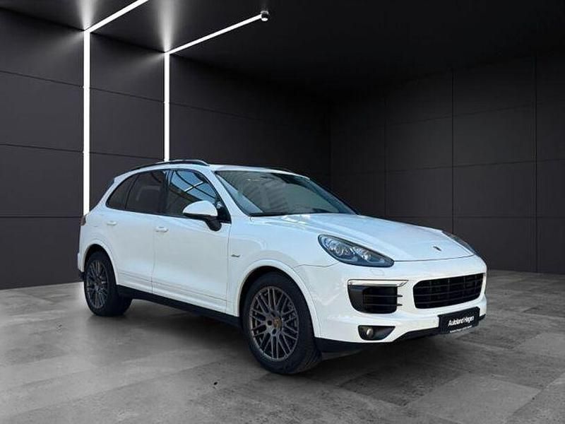 Weiß Gebraucht 2016 Porsche Cayenne Edition SUV | 36.450 € (Teuer) - Bild 1/4
