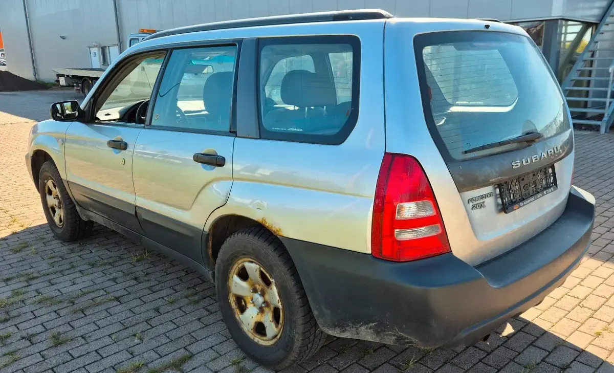 Gebraucht Subaru Forester 125 PS (91 kW) 2004 Silber SUV