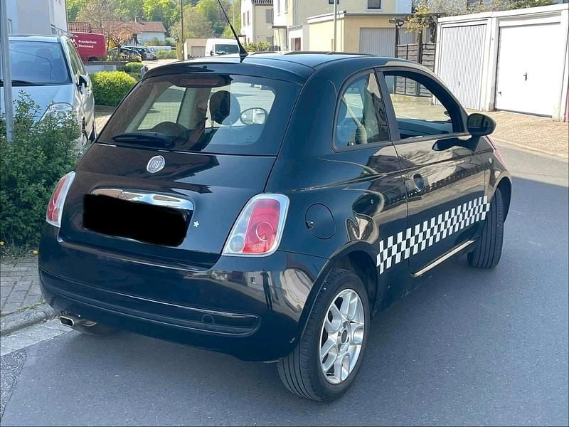 Gebraucht Fiat 500 69 PS (50 kW) 2011 Schwarz Kleinwagen