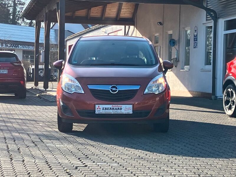 Rot Gebraucht 2014 Opel Meriva Active Van / Kleinbus | 3.490 € (Fairer Preis) - Bild 1/4