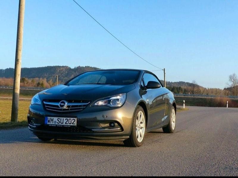 Gebraucht Opel Cascada Edition 140 PS (102 kW) 2015 Grau Cabrio