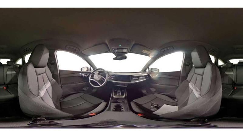 Gebraucht Audi Q4 e-tron 210 kW (286 PS) 2025 Gletscherweiß metallic SUV