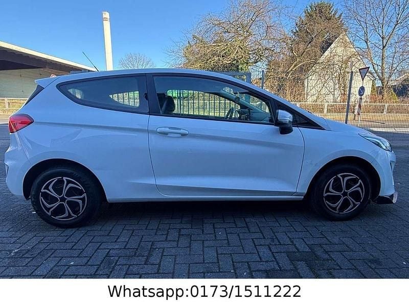Gebraucht Ford Fiesta Trend 86 PS (63 kW) 2019 Weiß Kleinwagen