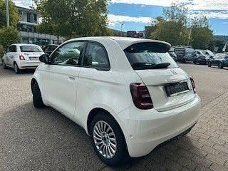 Gebraucht Fiat 500e Basis 86 kW (118 PS) 2023 Weiß