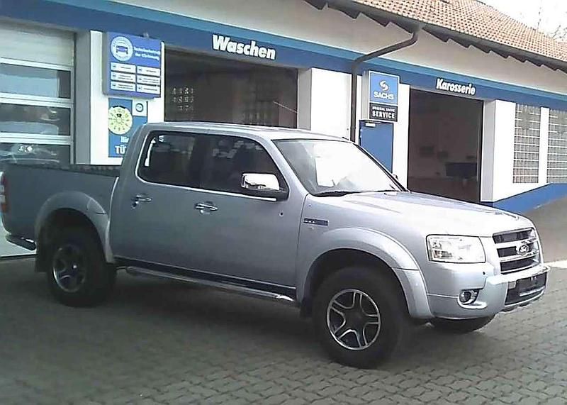 Gebraucht Ford Ranger XL 143 PS (105 kW) 2008 Highlight silver Pickup