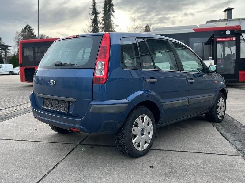 Gebraucht Ford Fusion Style 75 PS (55 kW) 2009 Blau Kleinwagen