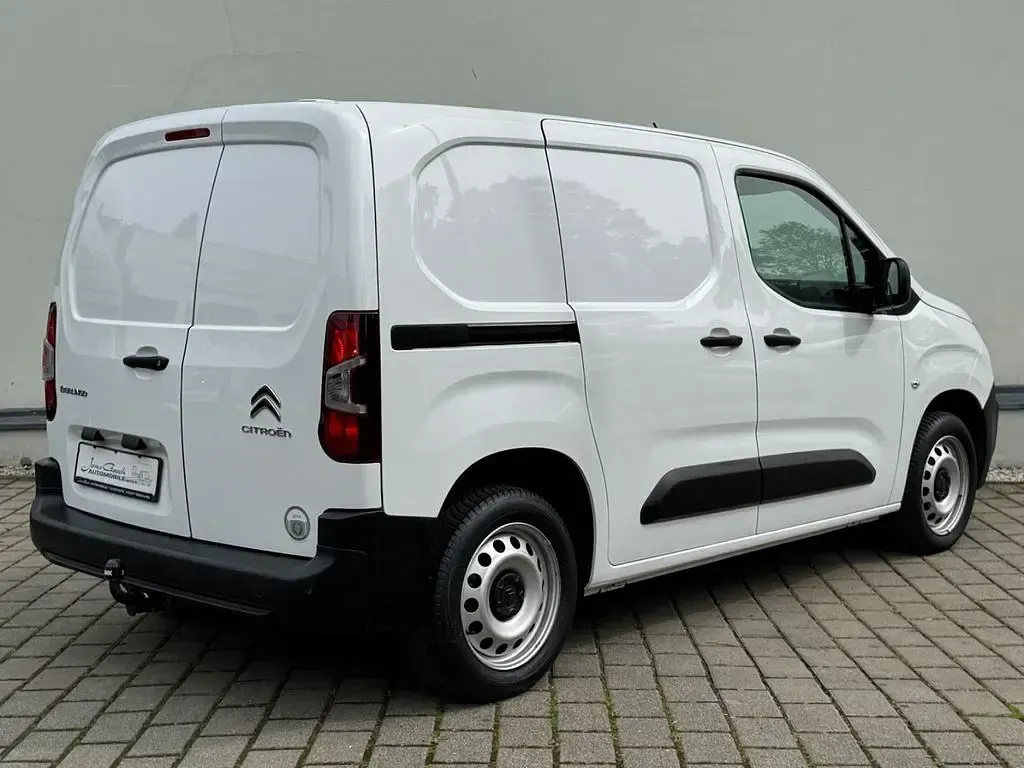Gebraucht Citroën Berlingo 131 PS (96 kW) 2019 Weiß Van / Kleinbus