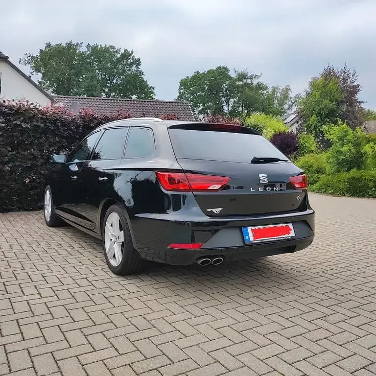 Gebraucht Seat Leon ST Beats 125 PS (91 kW) 2018 Schwarz Kombi