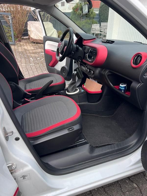 Gebraucht Renault Twingo Liberty 71 PS (52 kW) 2016 Weiß Kleinwagen