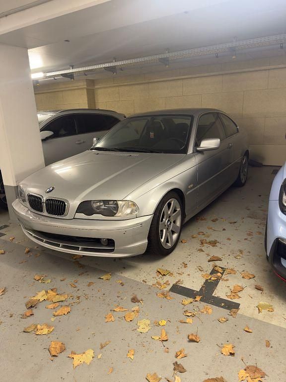 Silber Gebraucht 2000 BMW 320 Performance Coupé | 3.350 € (Guter Preis) - Bild 1/4
