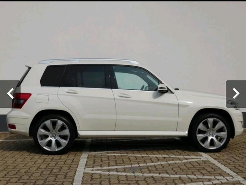 Gebraucht Mercedes GLK300 231 PS (169 kW) 2010 Weiß SUV