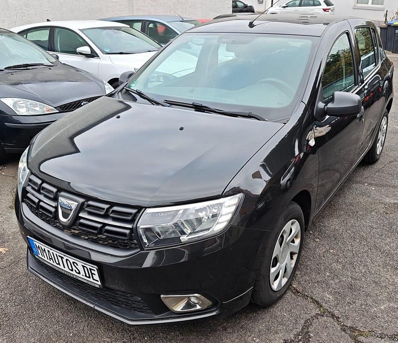 Schwarz Gebraucht 2019 Dacia Sandero Essentiel Limousine | 6.989 € (Fairer Preis) - Bild 1/4