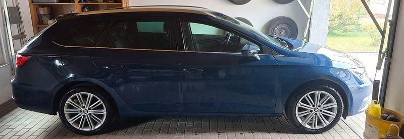 Second-hand Seat Leon ST XCELLENCE 150 CP (110 kW) 2017 Albastru Break