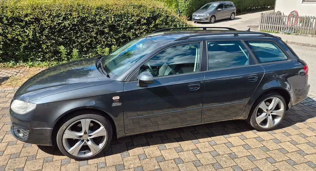 Gebraucht Seat Exeo Style 160 PS (117 kW) 2011 Grau Kombi