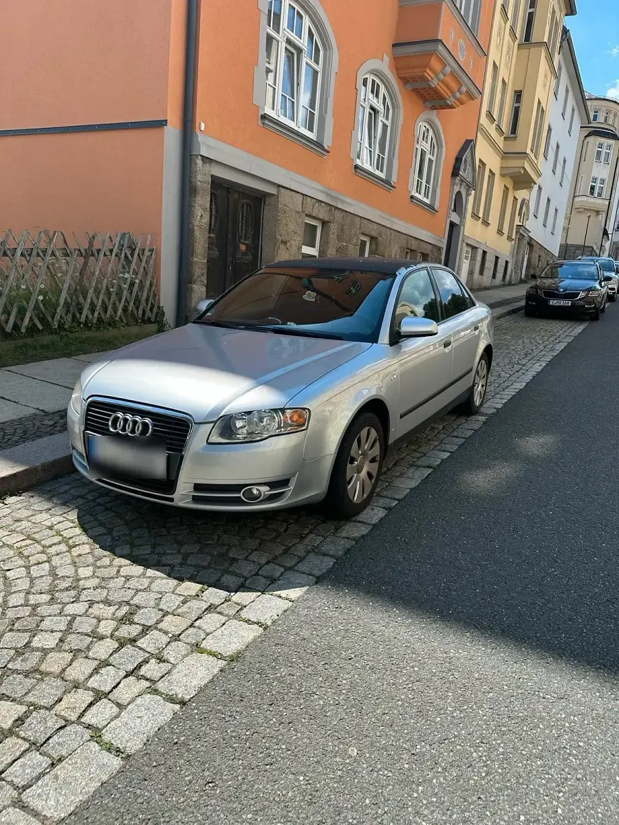Gebraucht Audi A4 131 PS (96 kW) 2007 Silber Limousine
