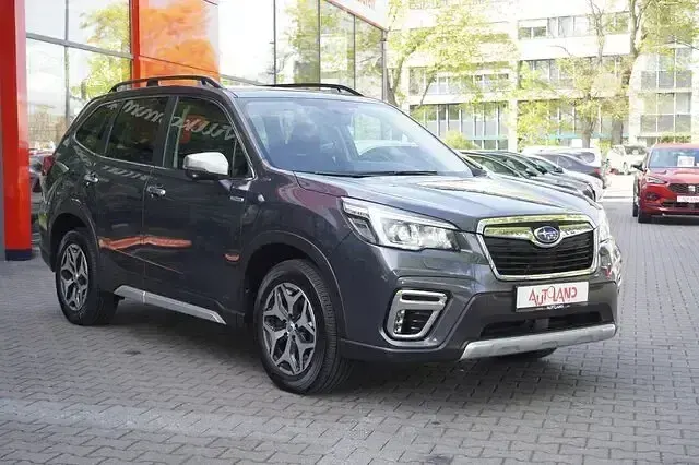 Gebraucht Subaru Forester Active 150 PS (110 kW) 2021 Grau SUV