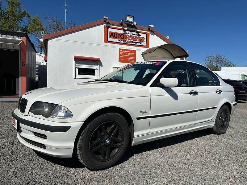 Gebraucht BMW 316 105 PS (77 kW) 1999 Weiß Limousine