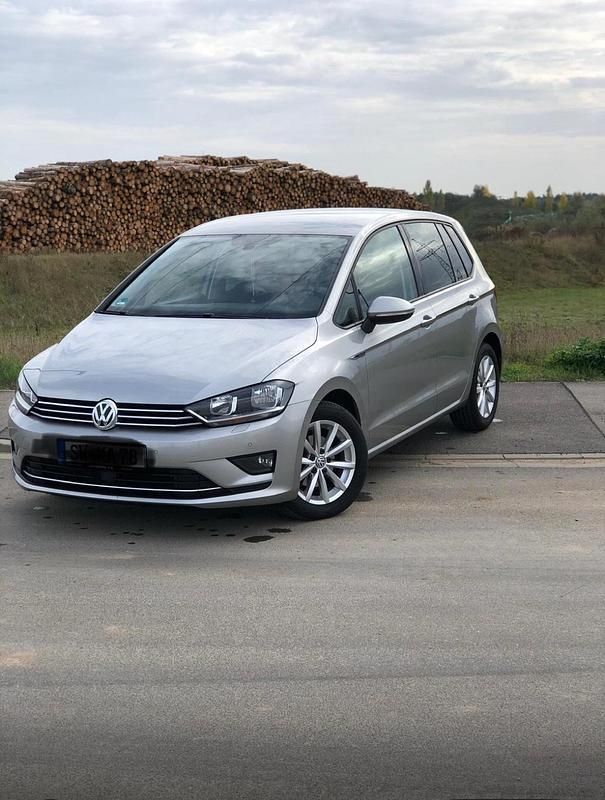 Gold Gebraucht 2015 VW Golf Sportsvan LOUNGE Van / Kleinbus | 15.000 € - Bild 1/1