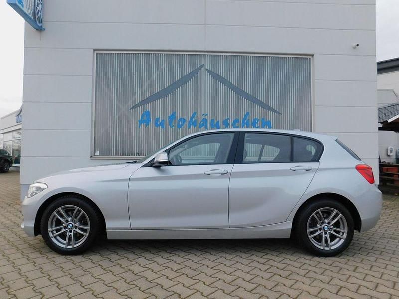 Gebraucht BMW 118 Advantage 136 PS (100 kW) 2018 Silber Kleinwagen