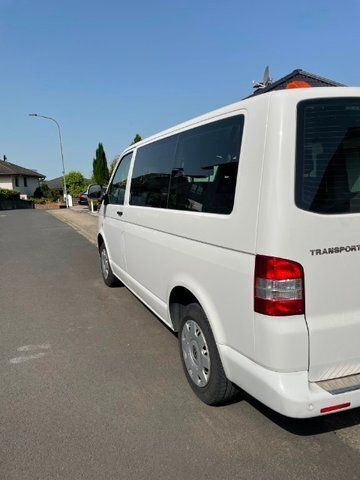Gebraucht VW T5 105 PS (77 kW) 2011 Weiß Van