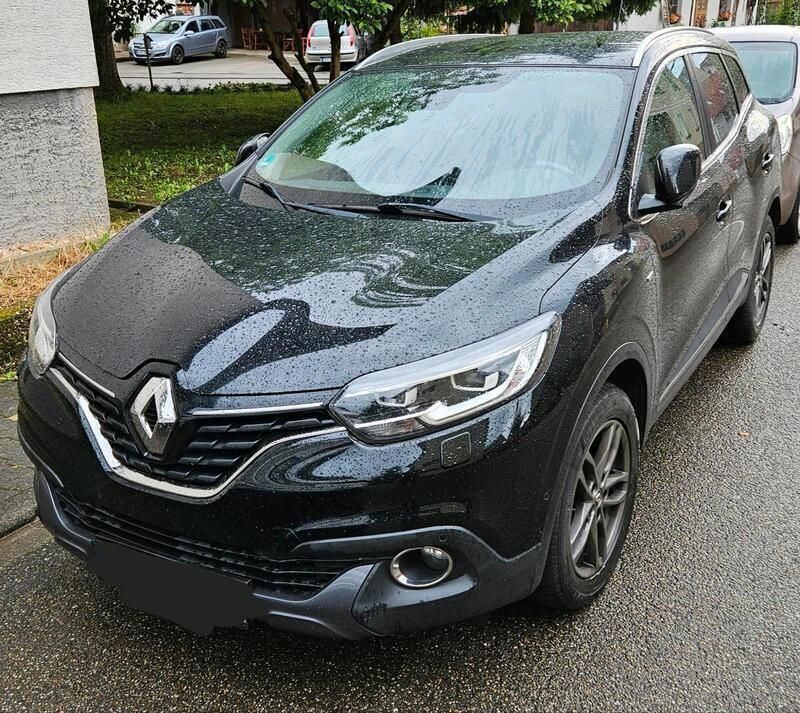 Schwarz Gebraucht 2017 Renault Kadjar Bose Edition SUV | 11.500 € (Guter Preis) - Bild 1/4
