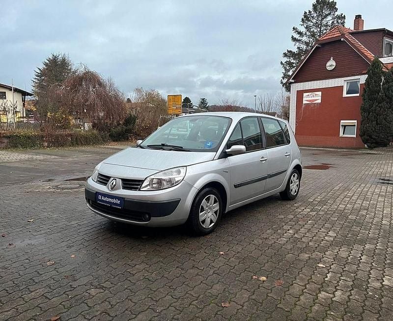 Grau Gebraucht 2005 Renault Scénic II Avantage Van / Kleinbus | 1.999 € (Fairer Preis) - Bild 1/4