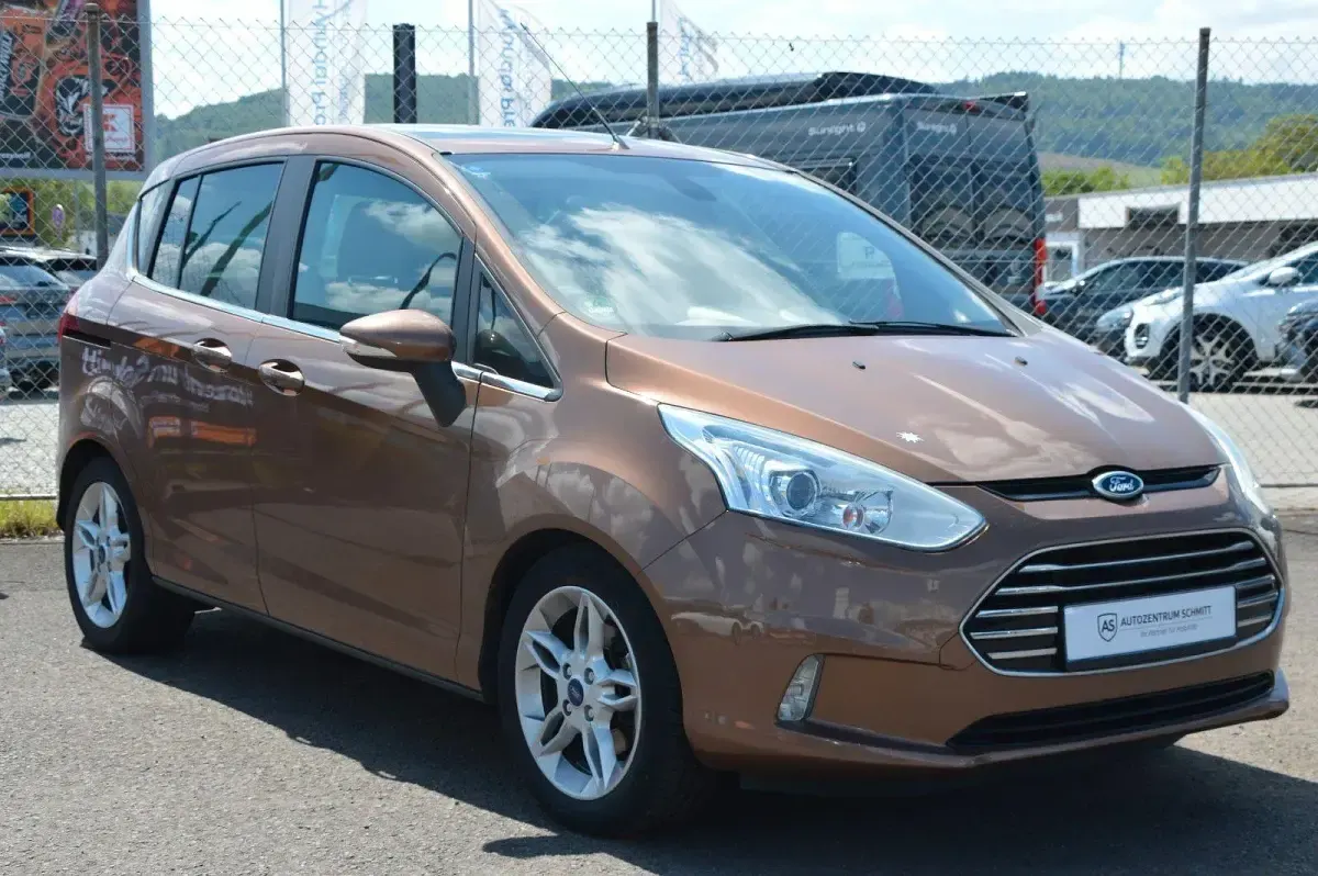 Gebraucht Ford B-MAX Individual 105 PS (77 kW) 2013 Braun Van / Kleinbus