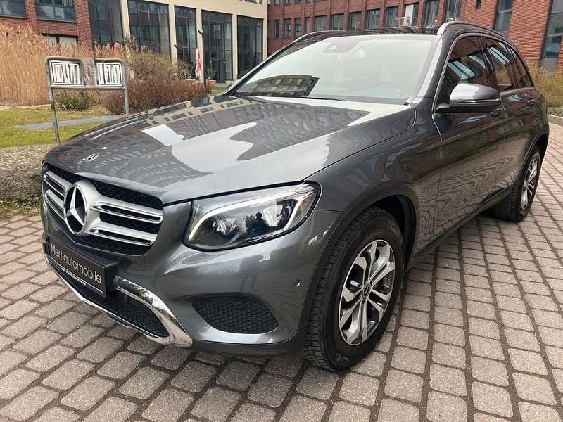 Gebraucht Mercedes GLC350 258 PS (189 kW) 2017 Grau SUV