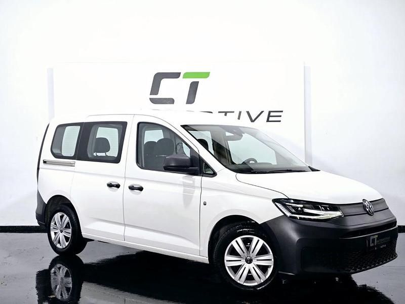 Gebraucht VW Caddy 102 PS (75 kW) 2021 Weiß Van / Kleinbus