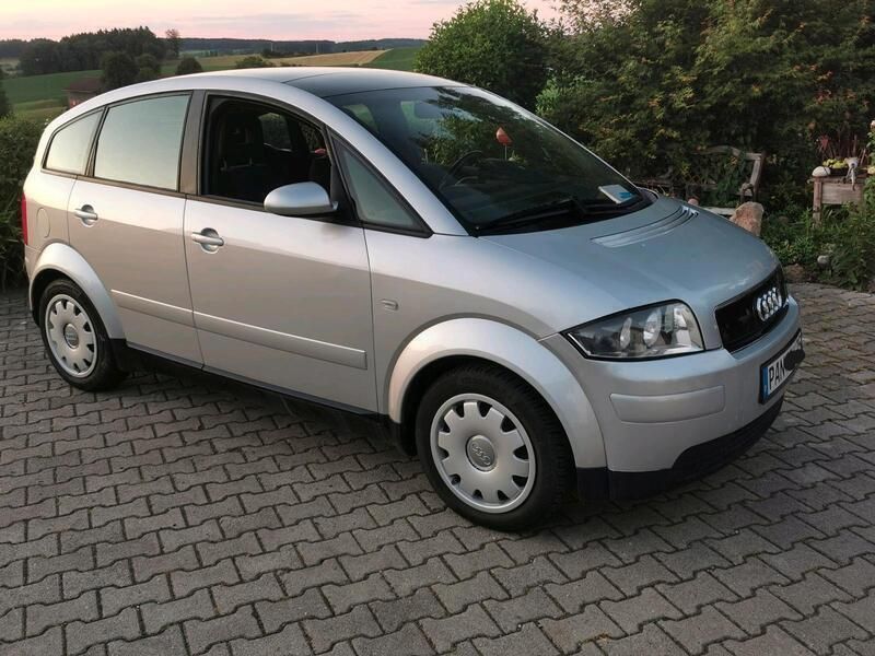 Silber Gebraucht 2000 Audi A2 Kleinwagen | 2.450 € (Guter Preis) - Bild 1/4