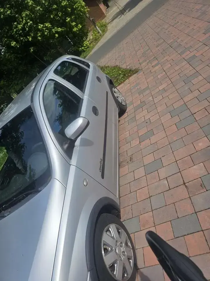 Gebraucht Opel Corsa Edition 64 PS (47 kW) 2000 Limousine