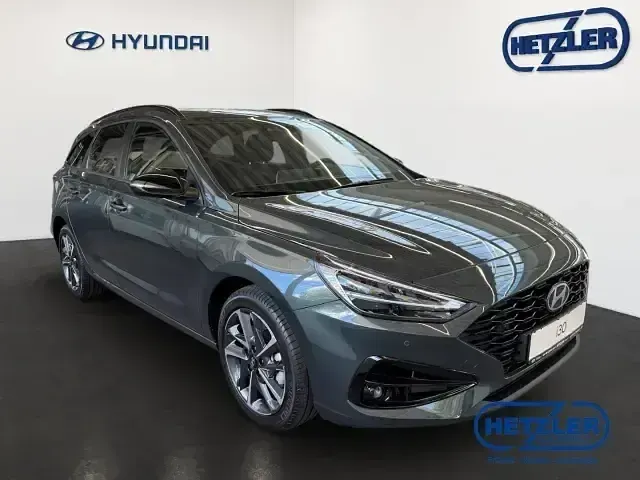 Gebraucht Hyundai i30 Advantage 120 PS (88 kW) 2024 Grün Kombi