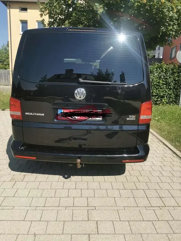 Gebraucht VW Multivan Business 140 PS (102 kW) 2013 Van / Kleinbus