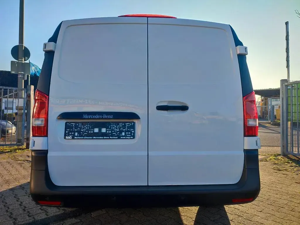 Gebraucht Mercedes Vito 136 PS (100 kW) 2019 Weiß Van