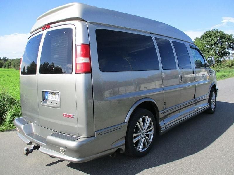 Gebraucht GMC Savana 305 PS (224 kW) 2008 Grau Van / Kleinbus