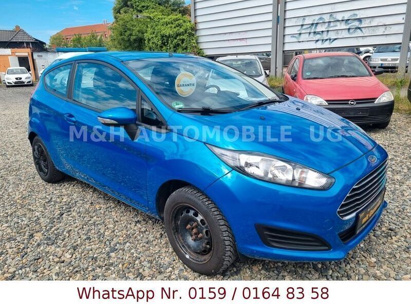 Blau Gebraucht 2015 Ford Fiesta SYNC Edition Kleinwagen | 5.450 € (Fairer Preis) - Bild 1/4