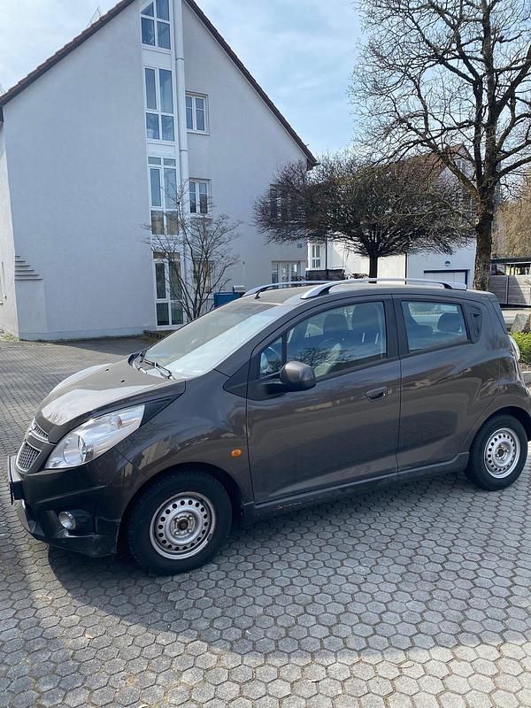 Gebraucht Chevrolet Spark LT 82 PS (60 kW) 2012 Braun Kleinwagen