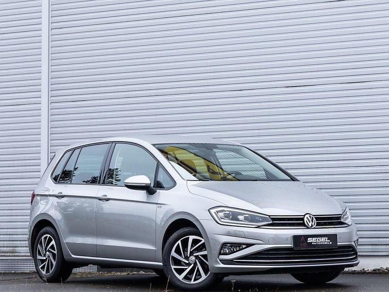 Silber Gebraucht 2019 VW Golf Sportsvan Join Van / Kleinbus | 18.990 € (Fairer Preis) - Bild 1/4