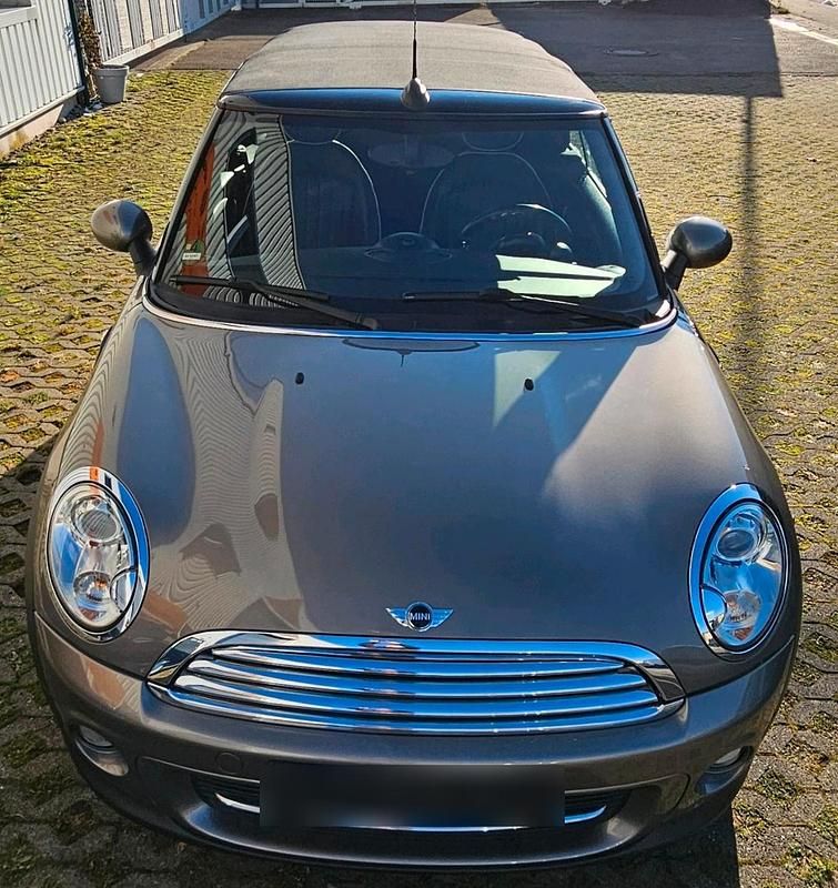 Gebraucht Mini Cooper Cabriolet 122 PS (89 kW) 2011 Grau Cabrio