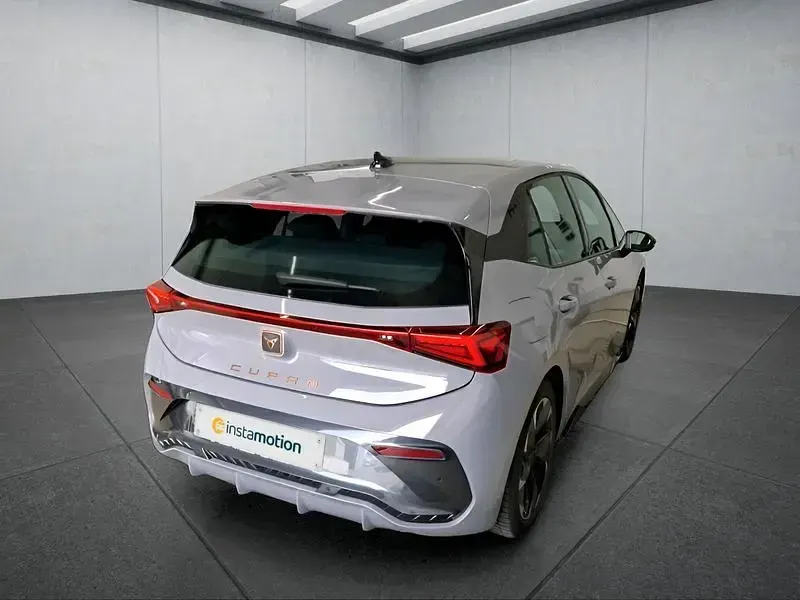 Second-hand Cupra Born 150 kW (204 CP) 2024 Gri Hatchback