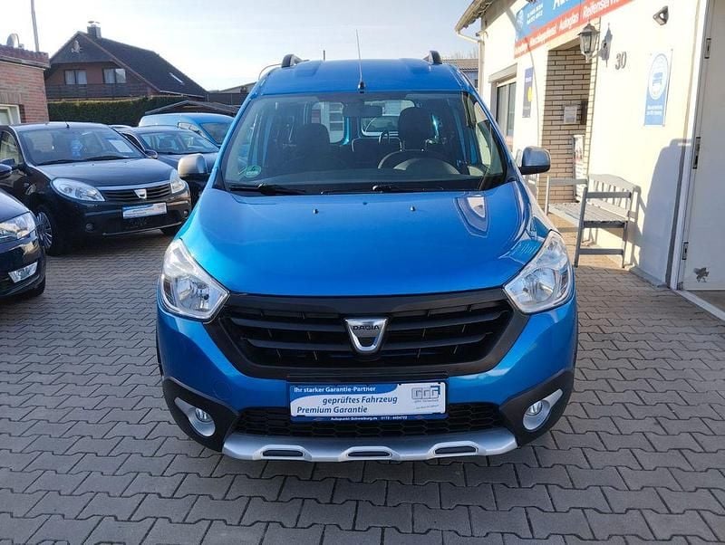 Gebraucht Dacia Dokker Stepway 90 PS (66 kW) 2015 Blau Van / Kleinbus
