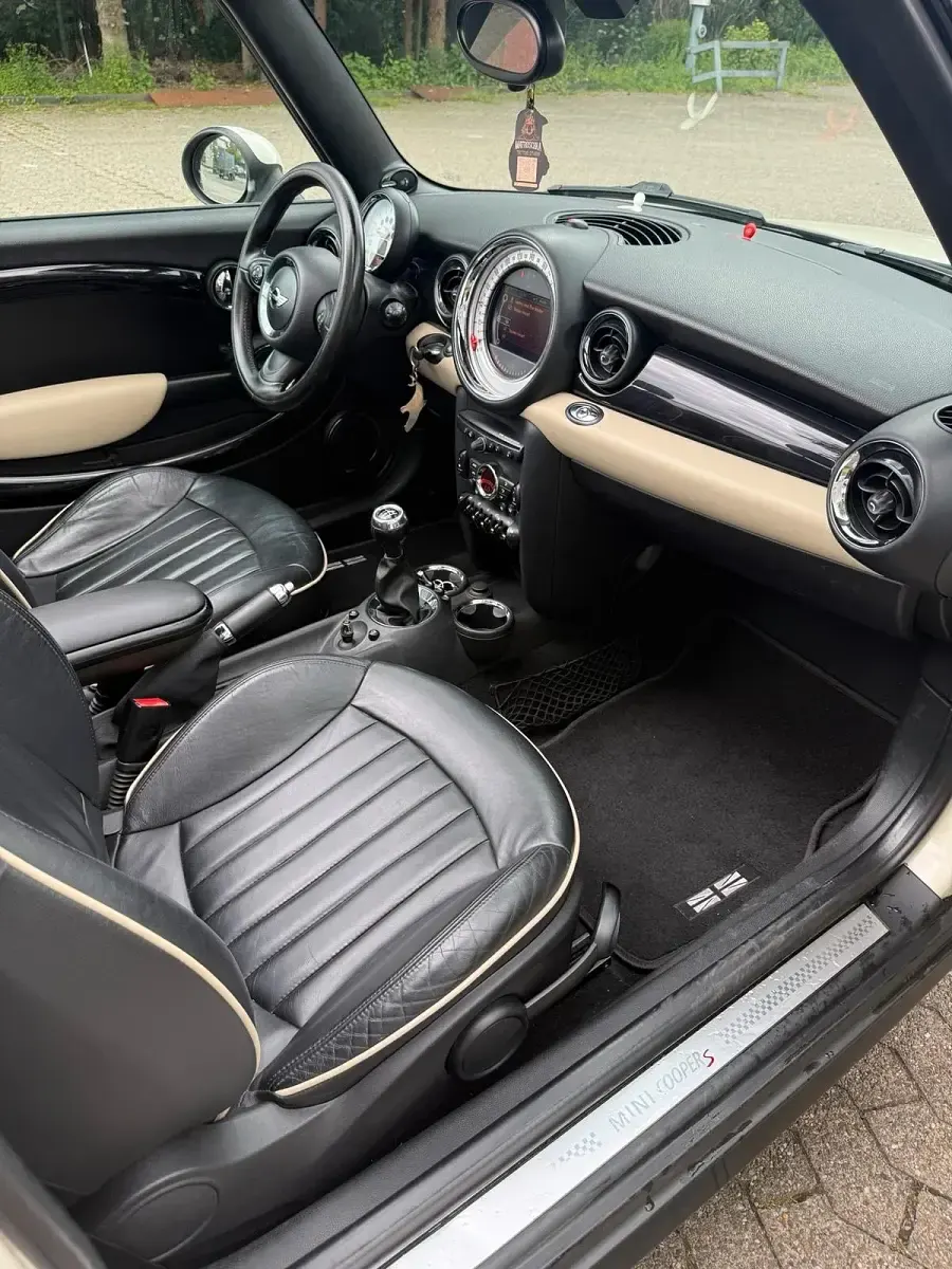 Gebraucht Mini Cooper S Cabriolet 184 PS (135 kW) 2010 Cabrio