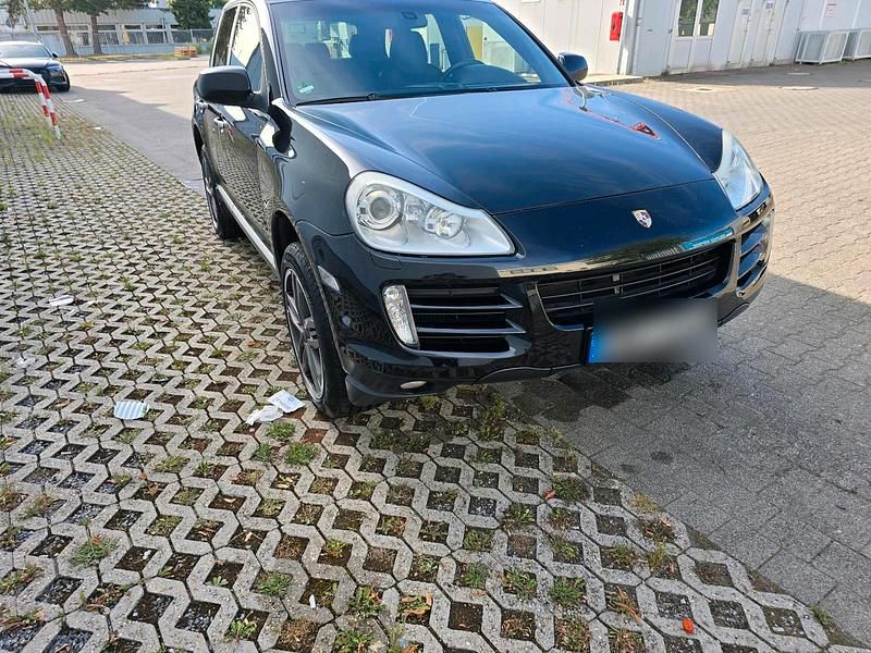Schwarz Gebraucht 2009 Porsche Cayenne SUV | 11.800 € (Fairer Preis) - Bild 1/4