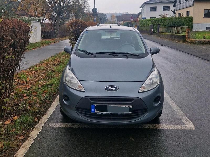 Grau Gebraucht 2012 Ford Ka Kleinwagen | 2.500 € (Guter Preis) - Bild 1/3